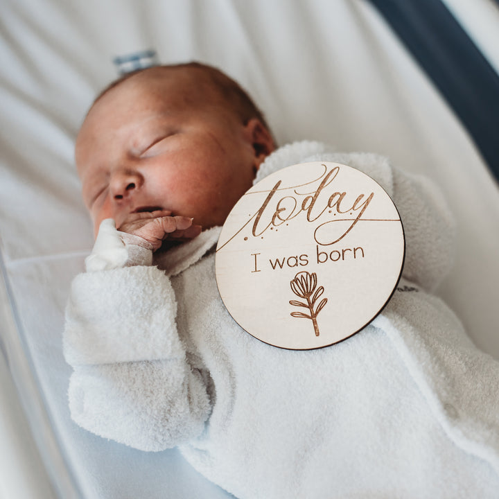 Wooden month milestone card discs - Australiana