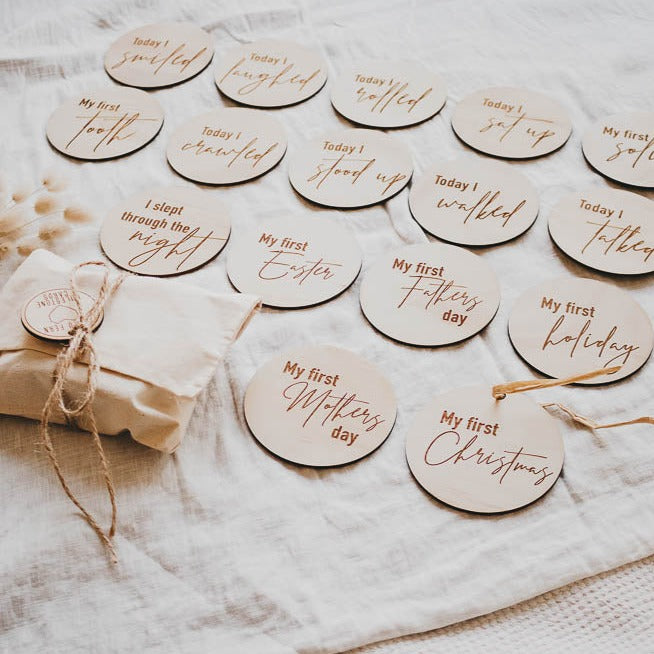 Wooden achievement milestone card discs - Classic