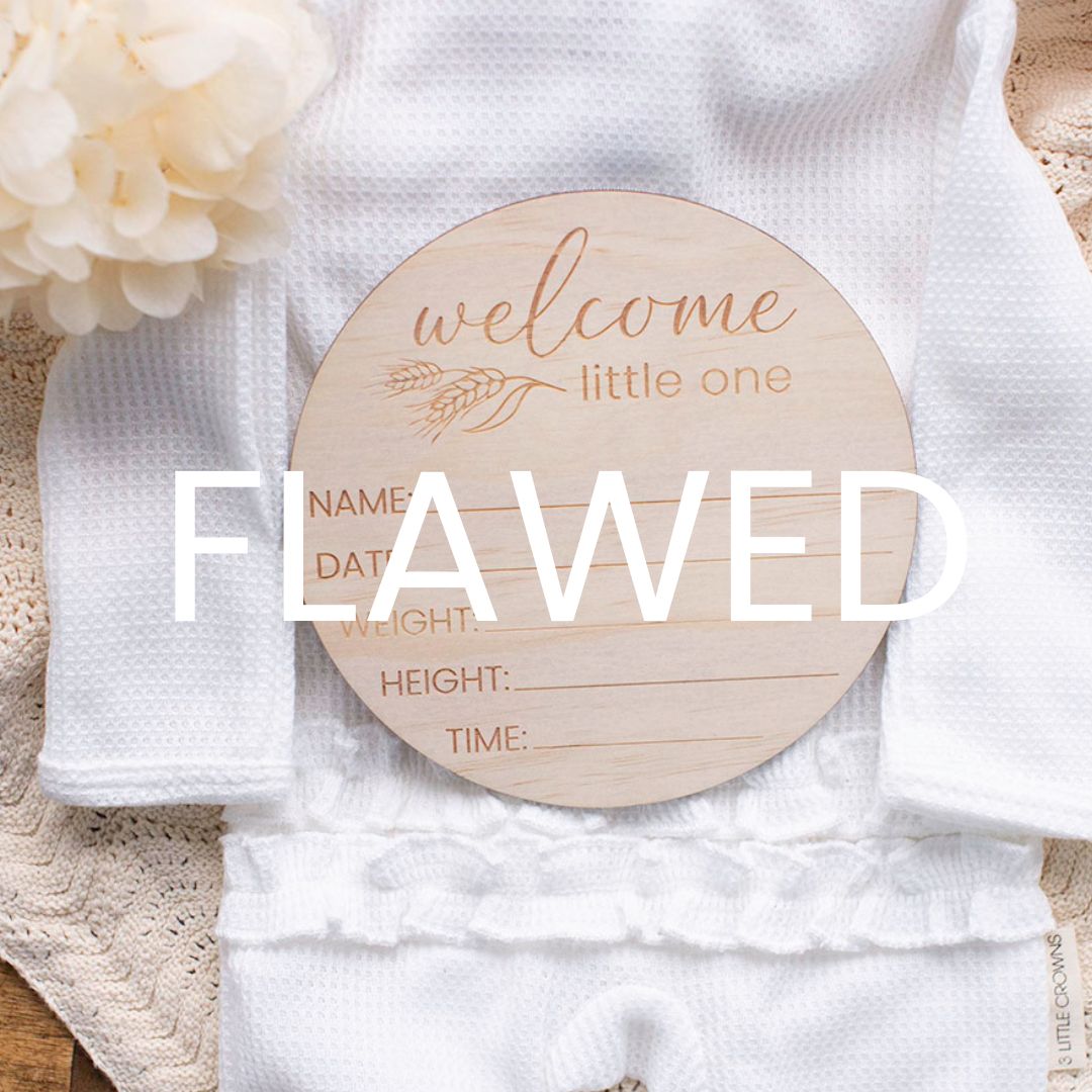 'Welcome little one’ Wooden Birth Announcement Disc - Country (Seconds Sale)